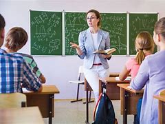 Résultat d’images pour enseignant lycée